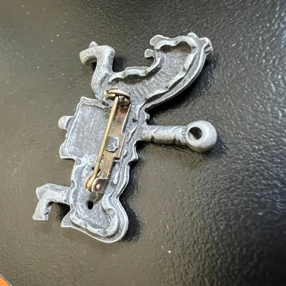 Vintage Carousel Horse‎ Brooch Pewter Tone Animal Pin
